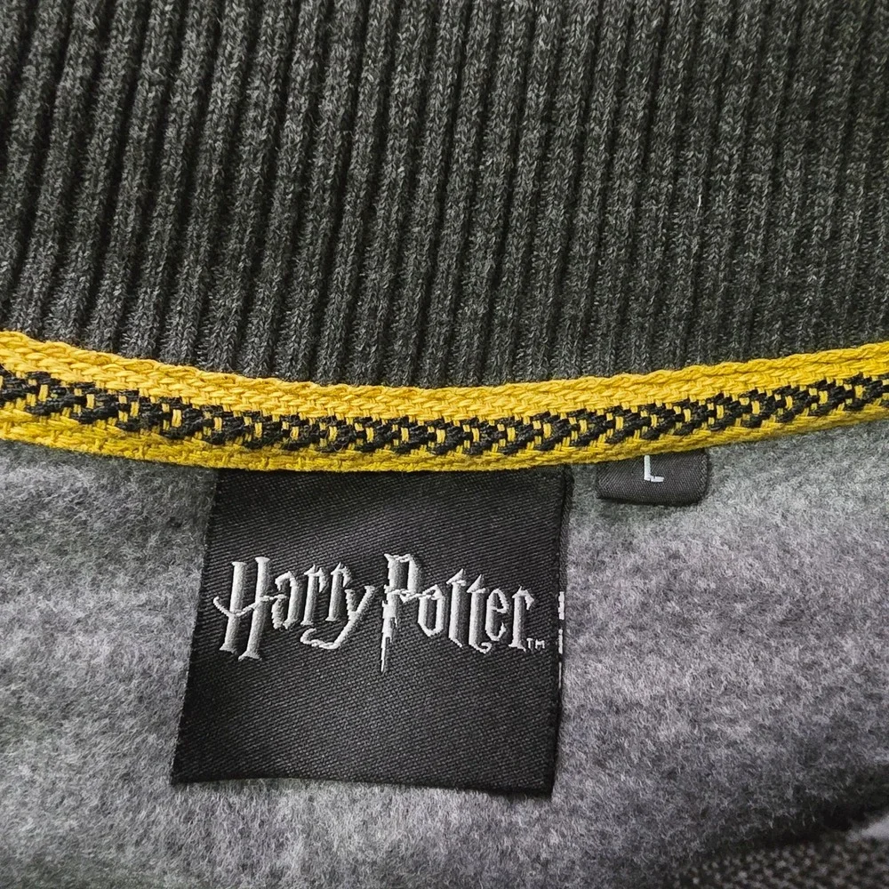 Harry Potter Hufflepuff Varsity Bomber Jacket Grey Cream Quidditch Captain L